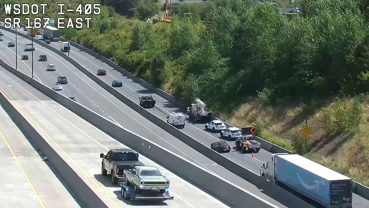ОНОВЛЕННЯ (12:45 вечора): На I-405 NB
