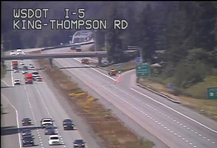 अद्यतन #4: नॉर्थबाउंड I-5 Arlington के पास