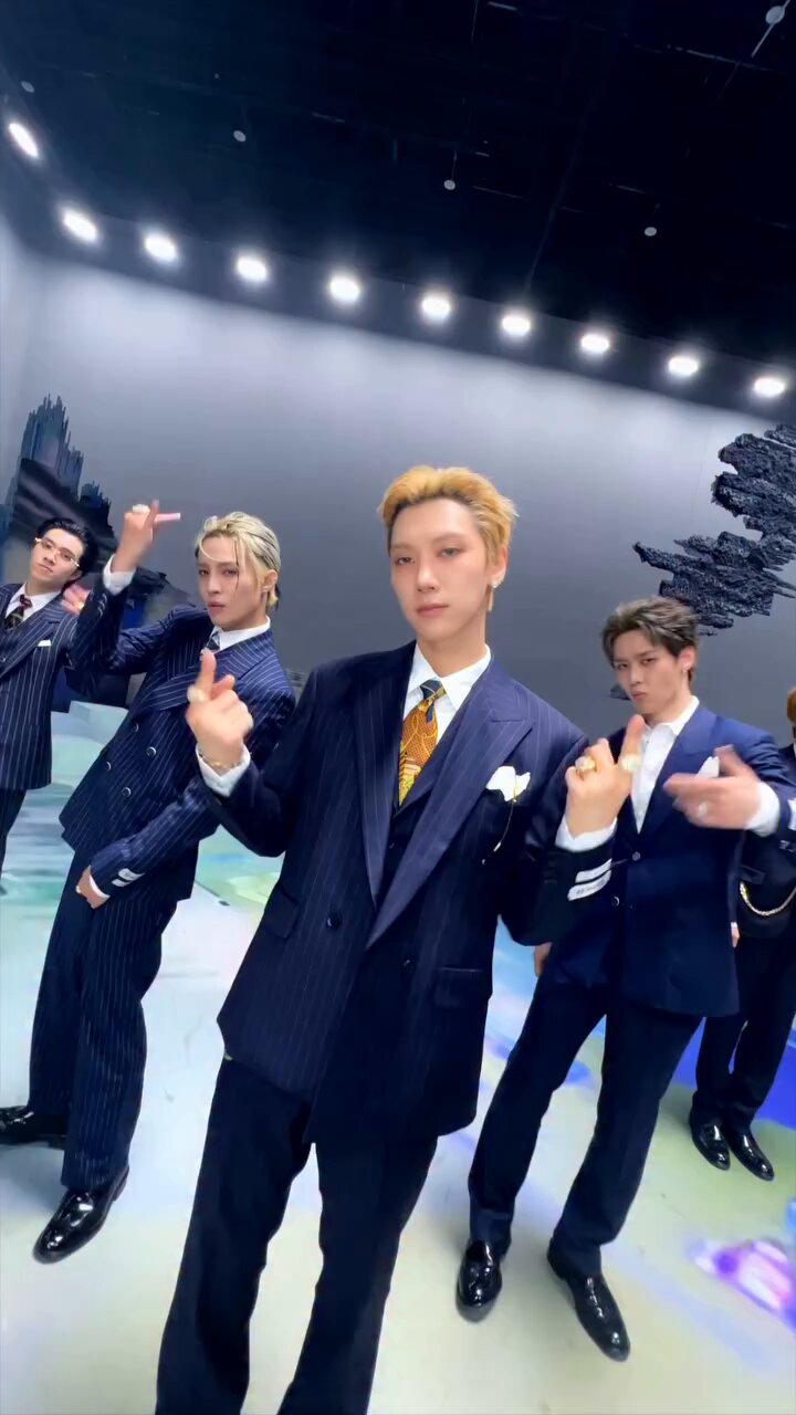 slow) KUN THAILAND 🇹🇭 on X: 