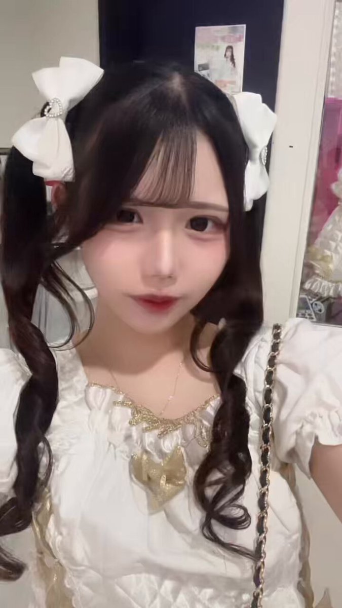 まゆ♡ 首少しづつ回復してます！！！ 心配してくれた皆さんどうも