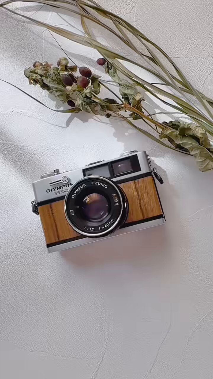 フィルムカメラの魅力！　当店のオリジナルウッドクラフトカメラを予約注文できます。 フィルムカメラの魅力！ 当店のオリジナルウッドクラフトカメラ