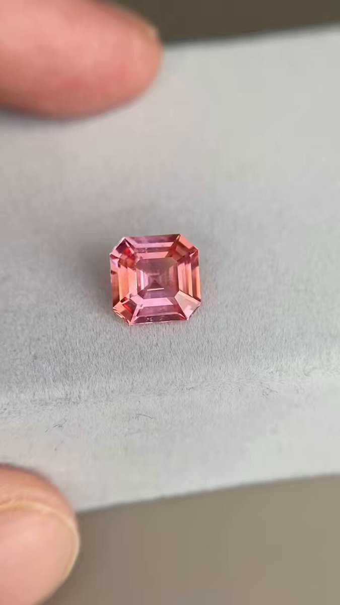 モルガナイト（ナイジェリア産） IRODORI STONE モルガナイト（ナイジェリア産） IRODORI STONE