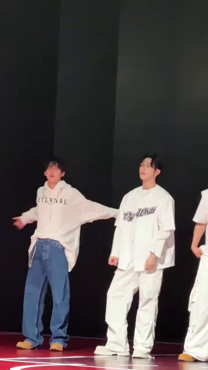 CBS日本公式アカウント02 241008 © x / @ heartflutter20 #ZEROBASEONE #ZB1 #제로베이스