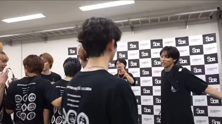 みず on X: 
