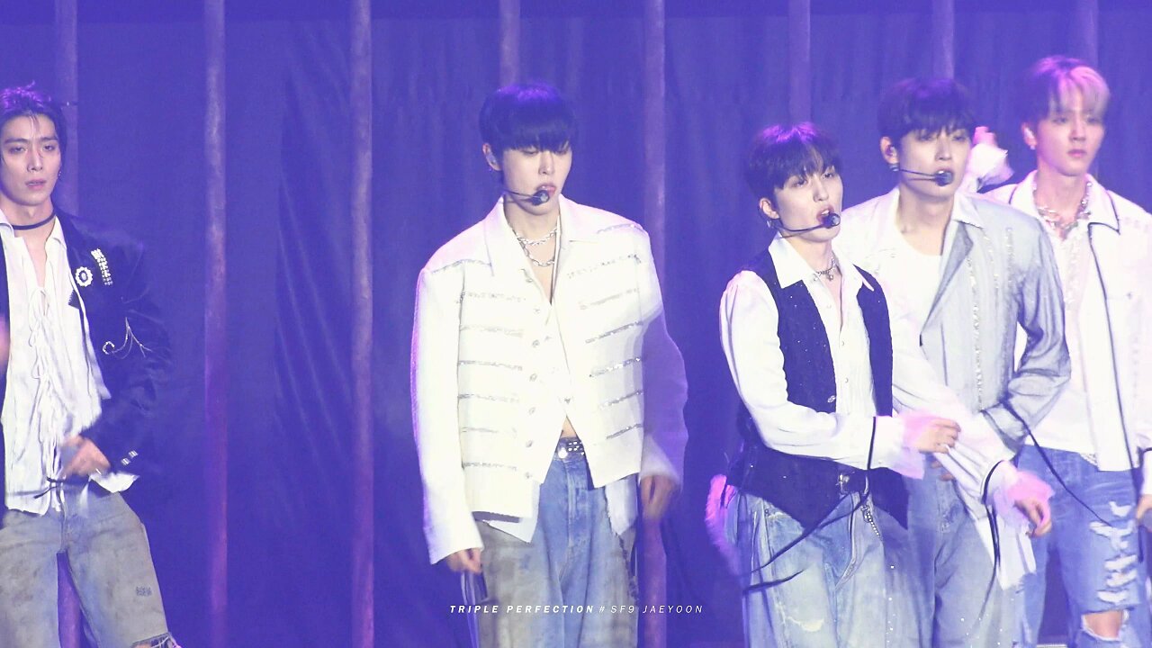 SF9 LOVE LACE リリイベ ツーショ テヤン SF9 LOVE LACE リリイベ ツーショ テヤン - メルカリ