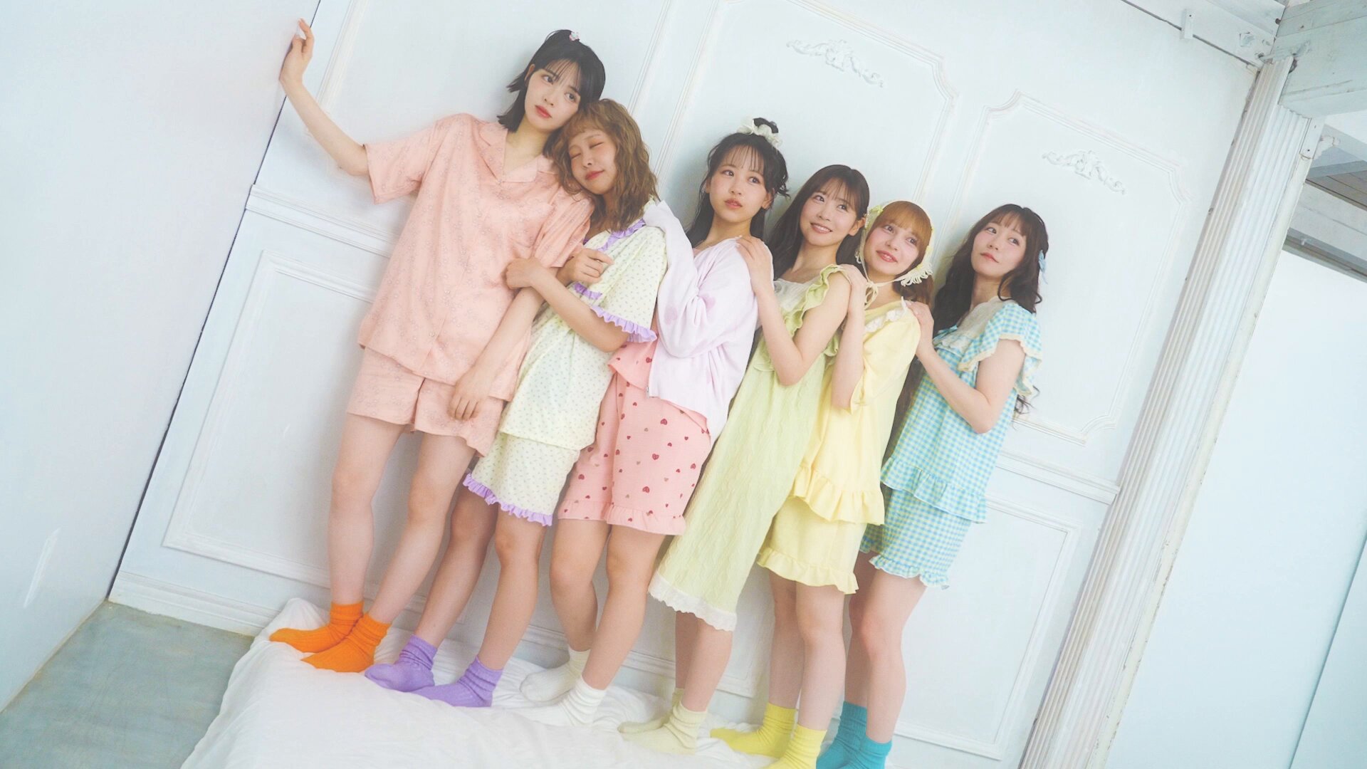 美品♡2011アジアツアー&amp;初公式映像集とフォトブックセット アーティスト写真解禁 🩵Mana Manaka🩵 @manafy_baby Creative