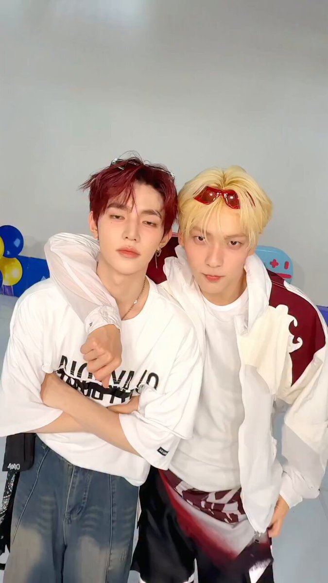 イジュニョン ジュン U-KISS チェキ ポラロイド Amazon.co.jp: 韓国 俳優 直筆 サイン ナムユンス ナムユンス