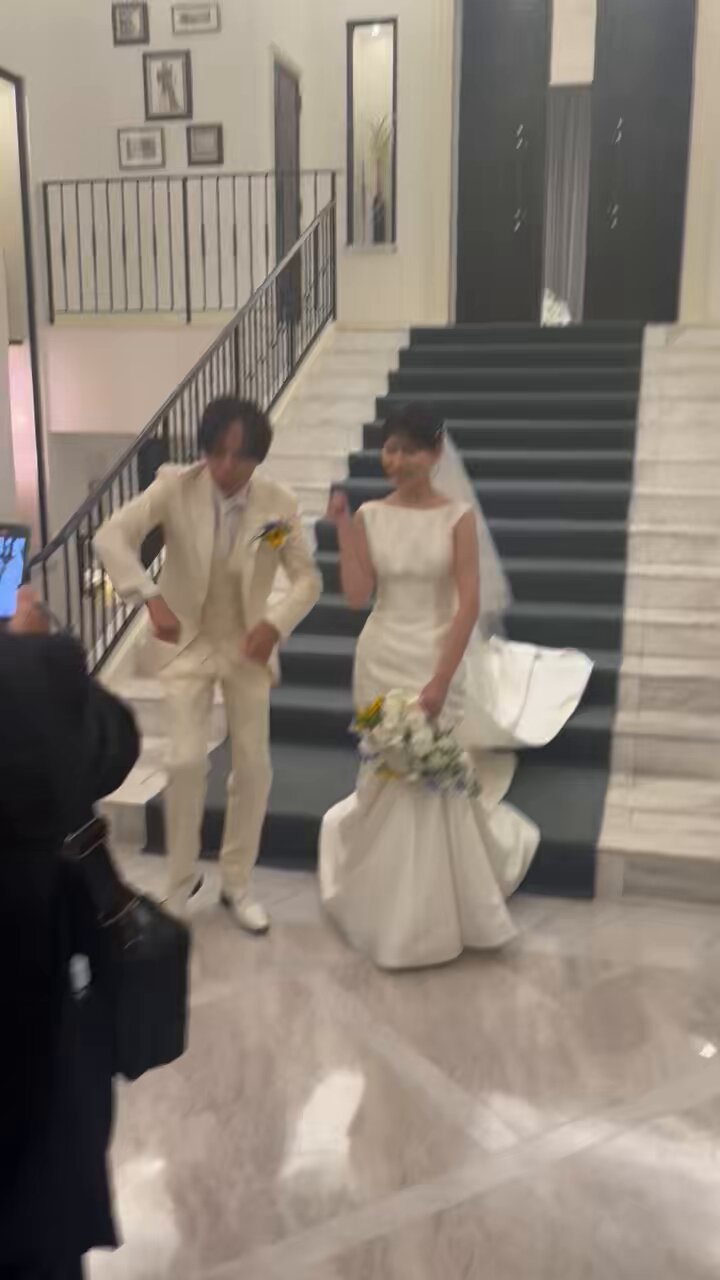 ゆ様へ♥2/16結婚式 WEDDING PHOTO♥︎ 【dress】B-02469 blue Zelda 【tuxedo】BHM