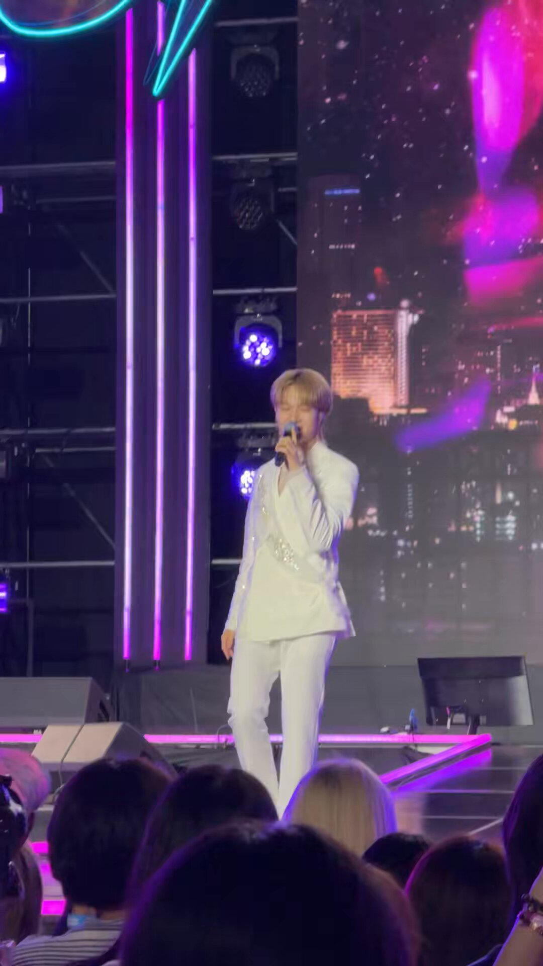 NuNew 1st concert  パーカー M 250621 : Espresso (NuNew Chawarin) - NuNew 1st Con In
