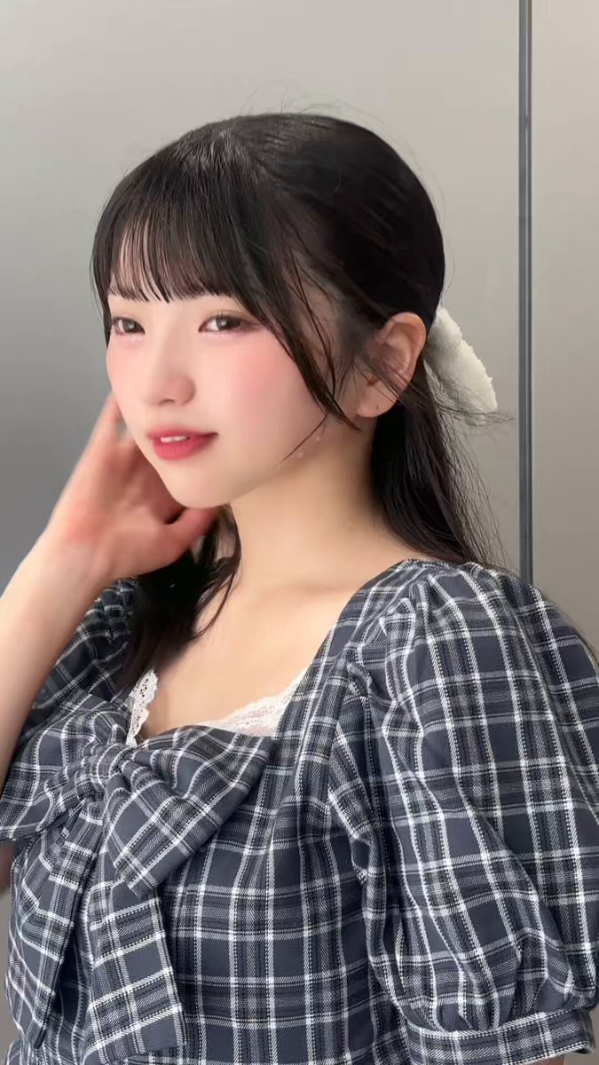 今日のマドンナ!みたー?
後ろに何人隠れてる!?笑