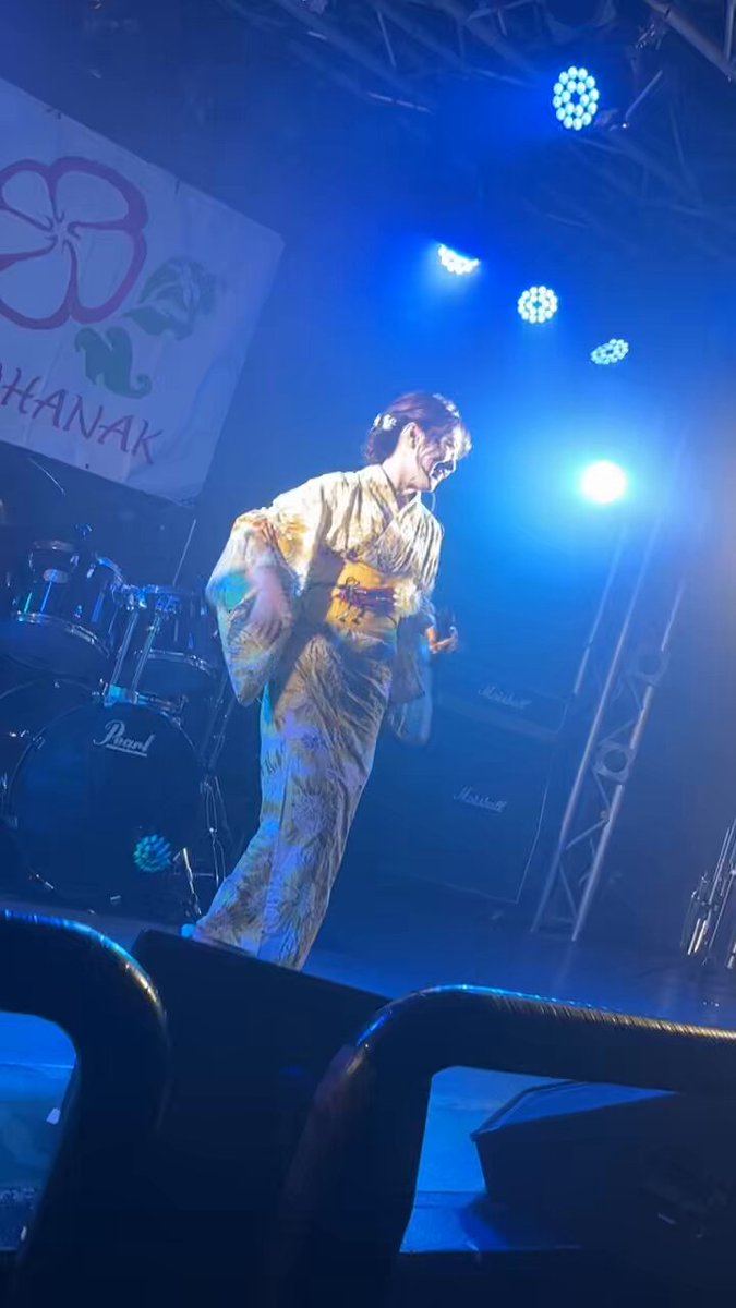 小田和正 フライング かっくん 和正くん 紙吹雪 土日値下げ❗小田和正 ライブコンサート 紙吹雪、落下物 ハート2