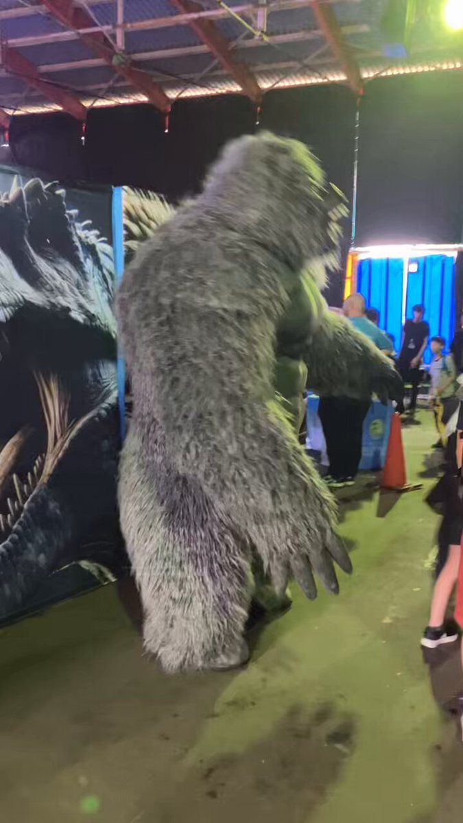 ODYSSEYFZGSDDJFLX10CW ゴリラになります ゴリラ🦍 – търсене / X