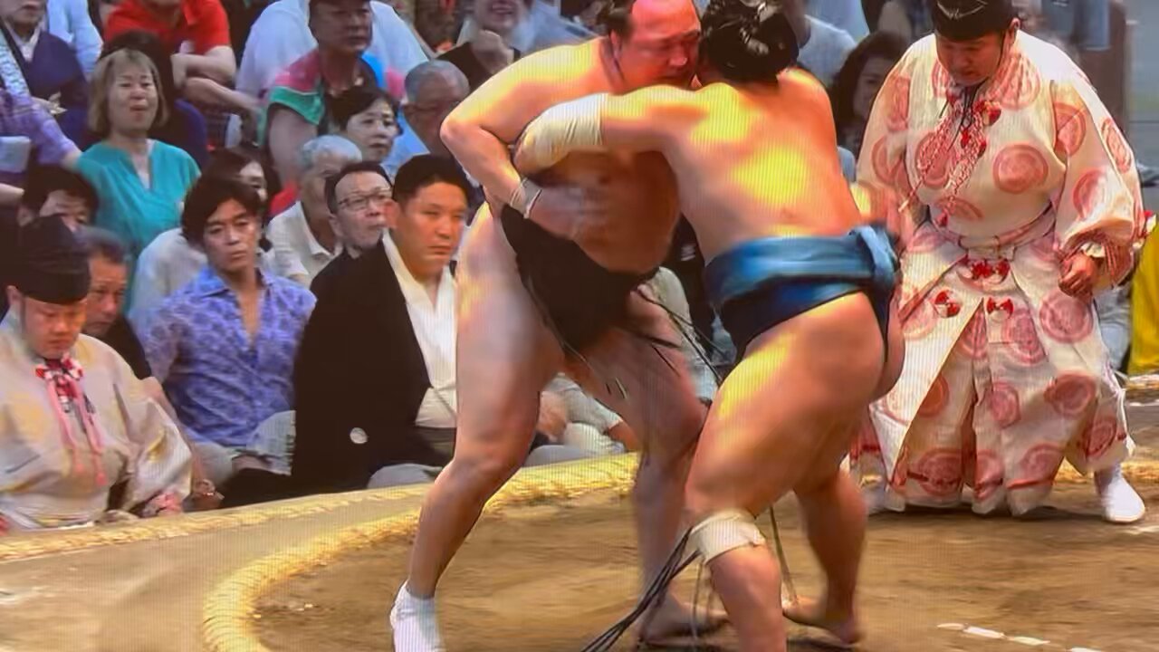 大相撲　7点セット Amazon.co.jp: 令和七年大相撲力士名鑑 : 「相撲」編集部