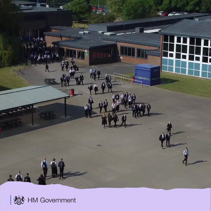 Orchards_School