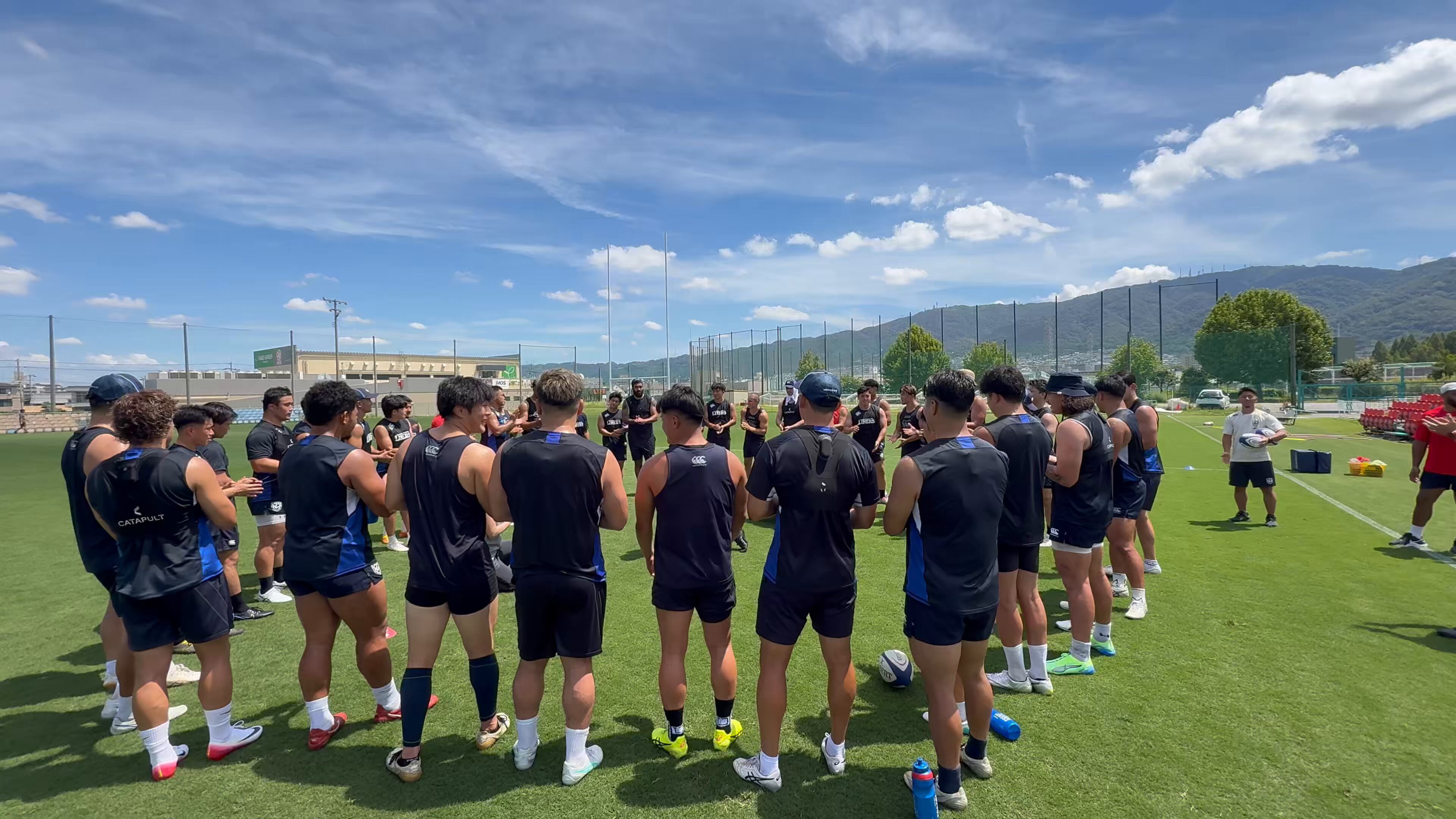 花園近鉄ライナーズ　3XL 24-25シーズンジャージ 花園近鉄ライナーズ(公式)🐰🏉🚝 on X: 