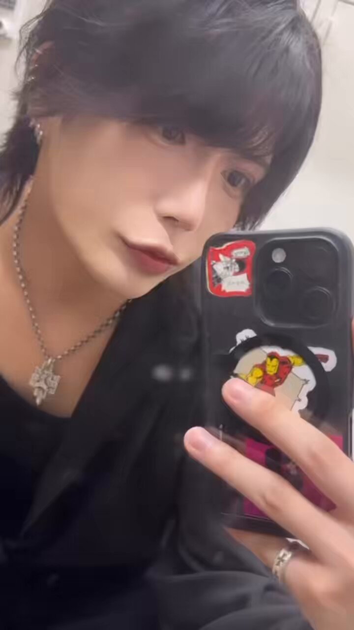 ♡えり♡ELI♡ オーダー 𝗲𝗿𝗶 (@e_r_i_e_r_i) • Threads, Say more