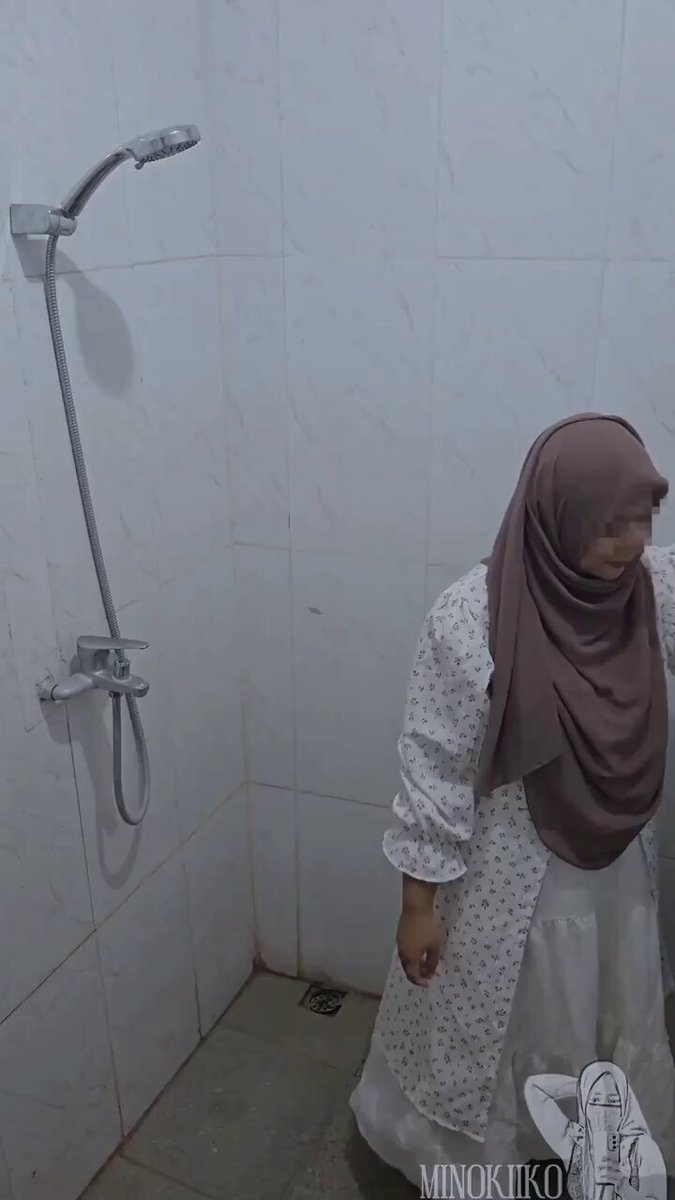 gi mandi ketahuan anak tiri