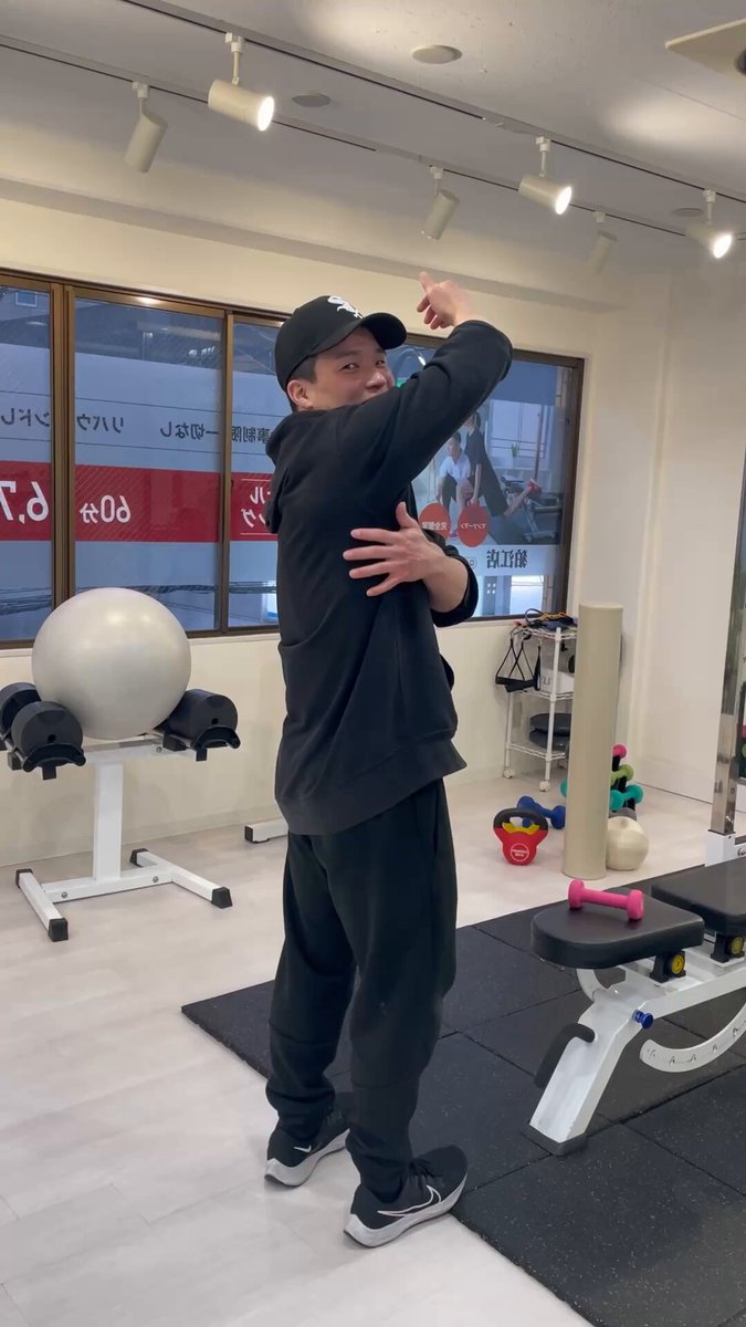 【広背筋をこよなく愛する】25kg×2 広背筋 - Search / X
