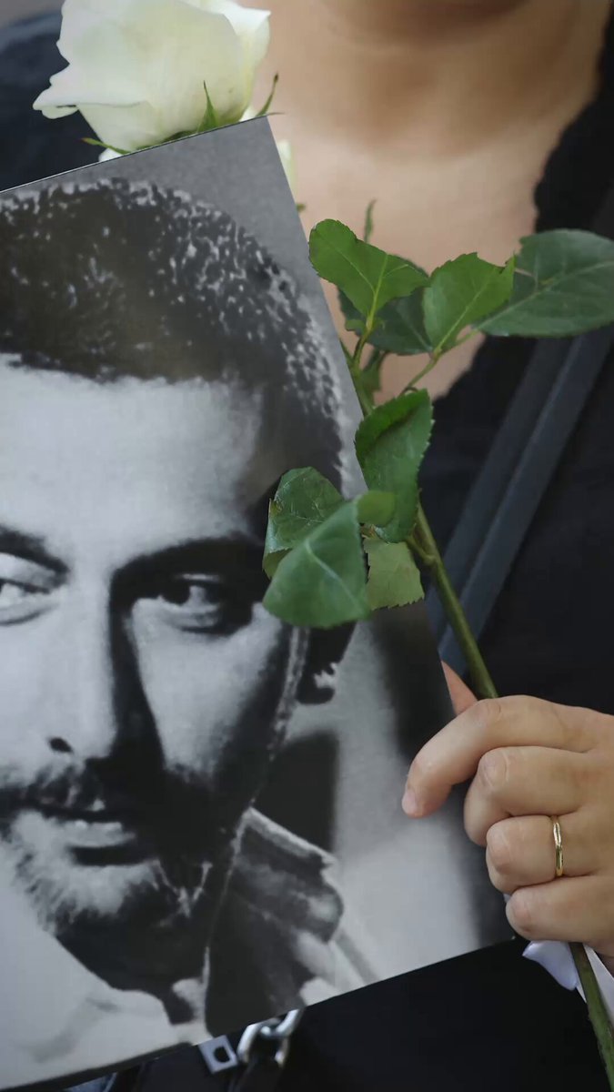 دموع الفن تُرافق رحيل زياد الرحباني.. النجوم الكبار وفي مقدمتهم إليسا و ماجدة الرومي و نانسي عجرم ينعون أيقونة الإبداع اللبناني 