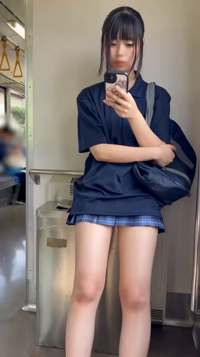 目が合ってしまうという…💦【明日3... - Twitterの動画をダウンロード 