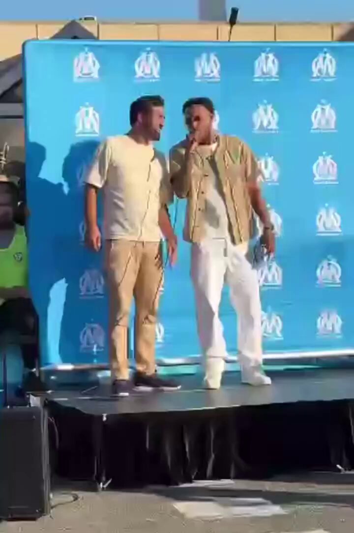 https://pbs.twimg.com/amplify_video_thumb/1950611105077747712/img/13Nt7lAFdcQI380H.jpg:orig