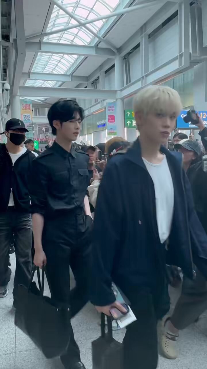 rae (slow) (@0520RICKY) / X