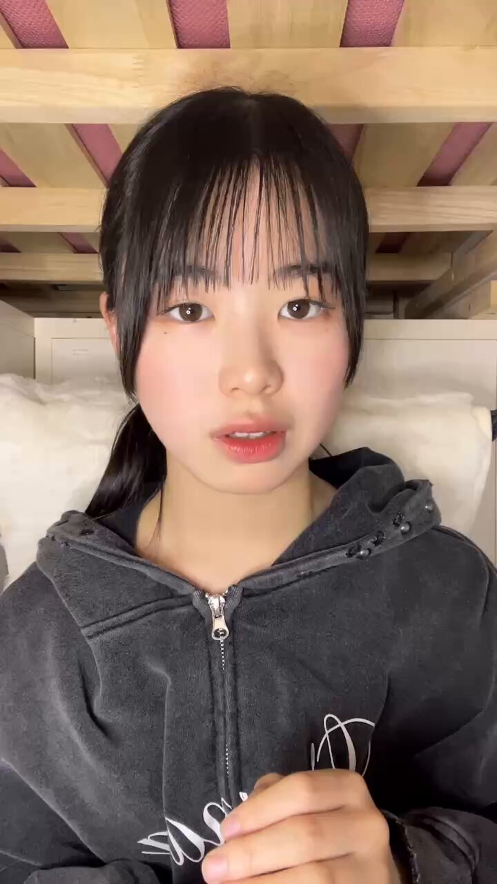 NGT48 皆川日和 サイン入り缶バッチ他 NGT48 皆川日和 サイン入り缶バッチ他 - メルカリ