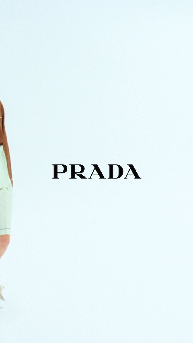梅雨割⭐︎今だけこの値段⭐︎美品PRADAネクタイ 梅雨割⭐︎今だけこの値段⭐︎美品PRADAネクタイ - メルカリ
