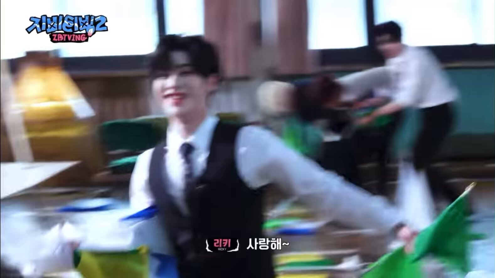 rae (slow) (@0520RICKY) / X