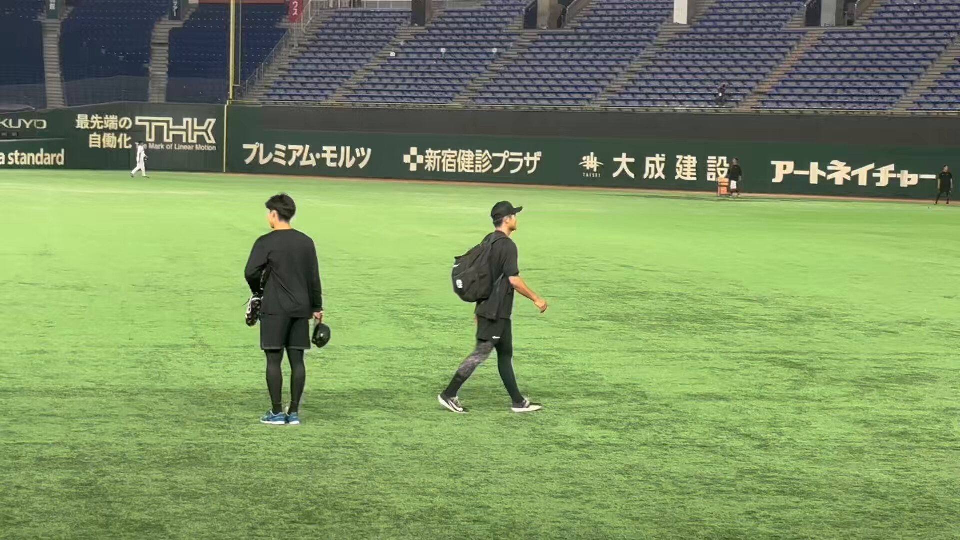 スポーツ報知　巨人　大勢獲得 71317-611-