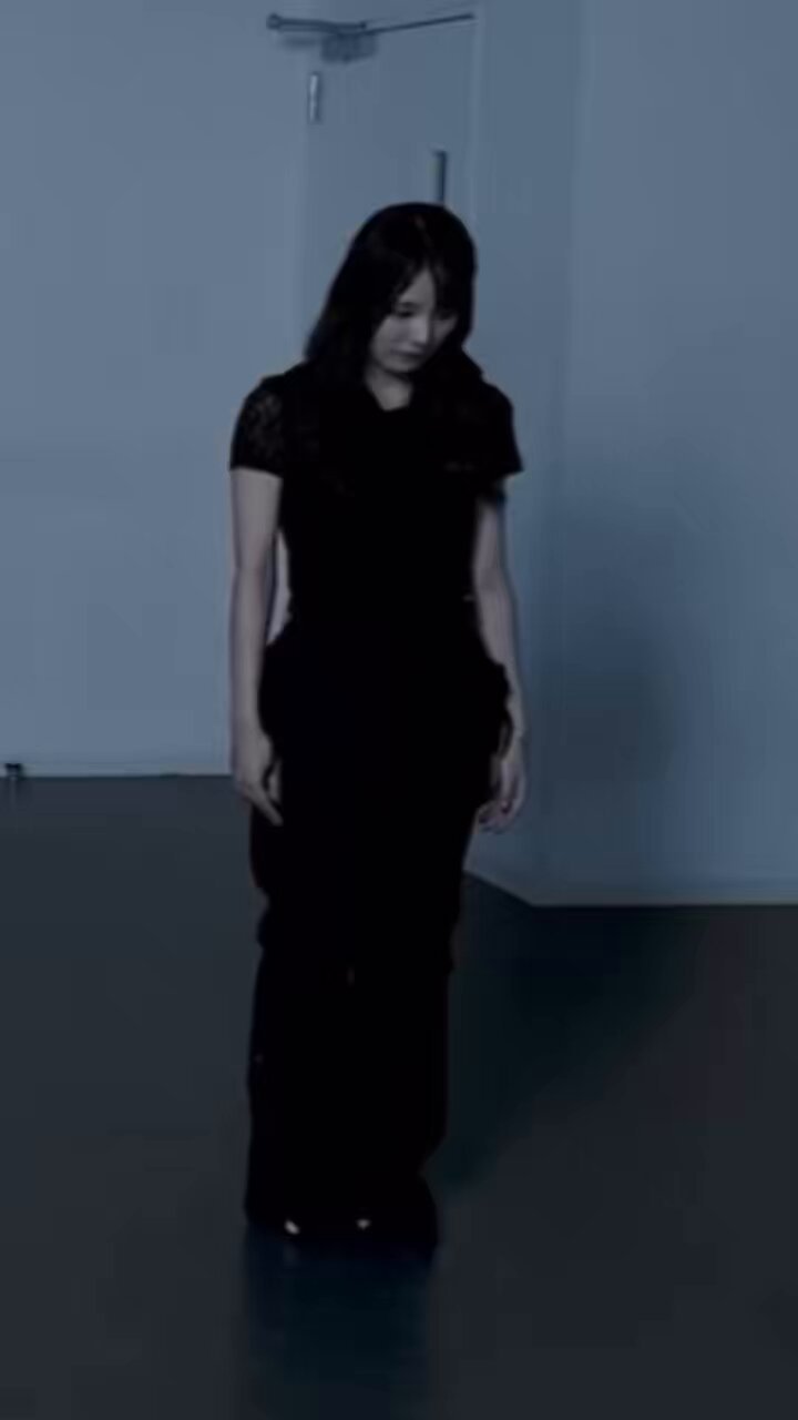 moxymill 北里理桜　生写真　サイン入り moxymill 北里理桜 生写真 サイン入り - メルカリ