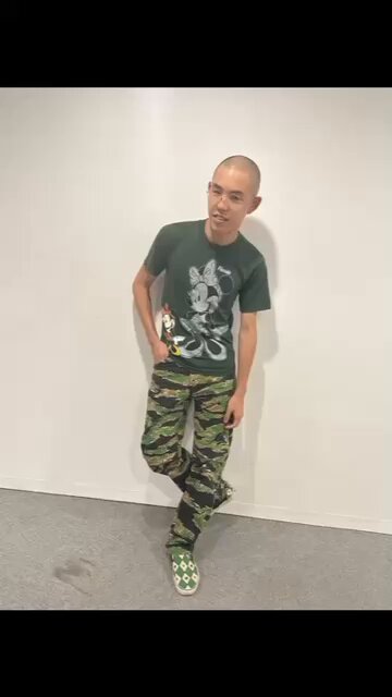 新品【XL】LIVE LOBSTER Tシャツ黒 四千頭身　都築サクラバシ919 四千頭身 都築拓紀のサクラバシ919 LIVE LOBSTER 2025様】 四千