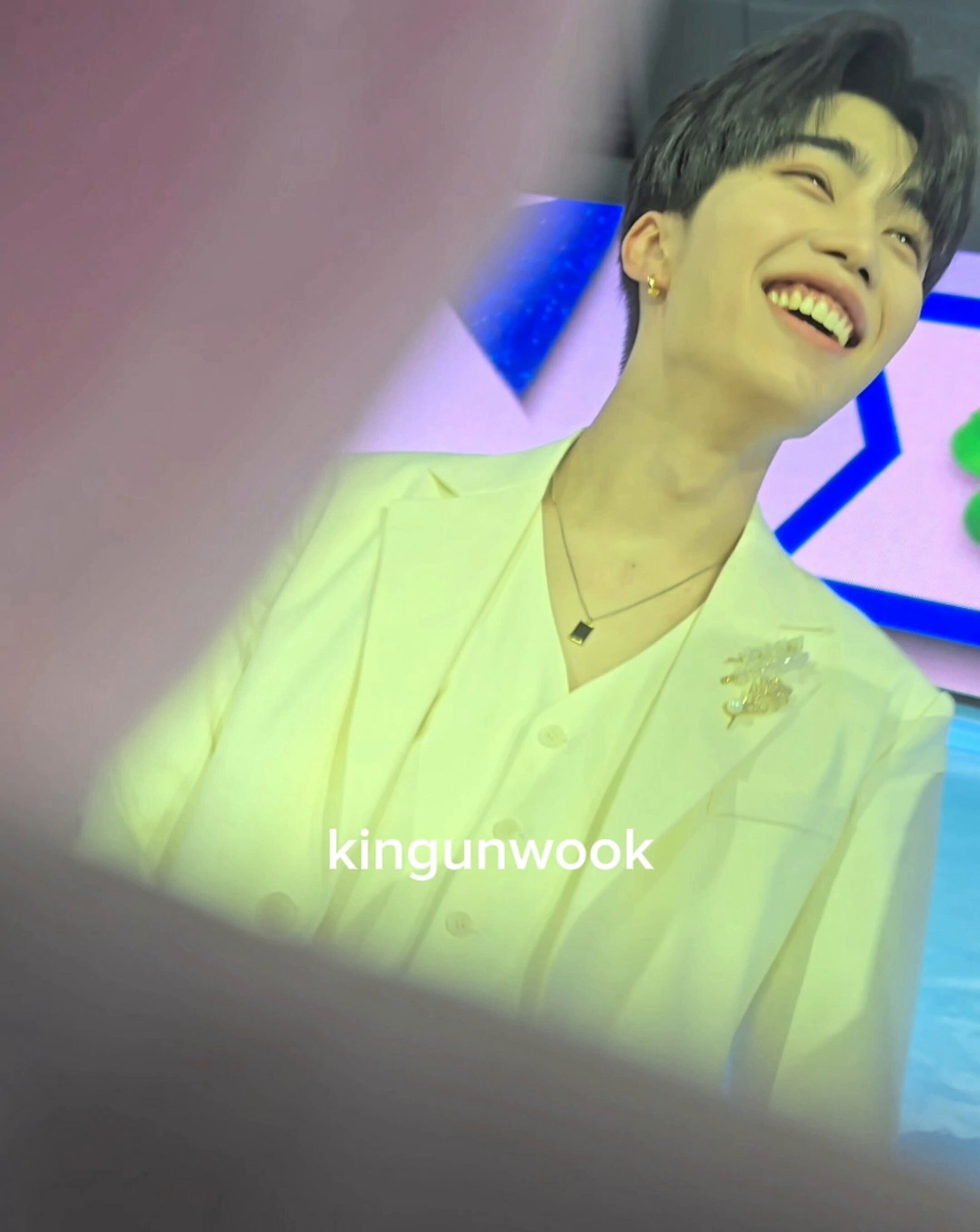 gunwook ilysm! 🍒 on X: 