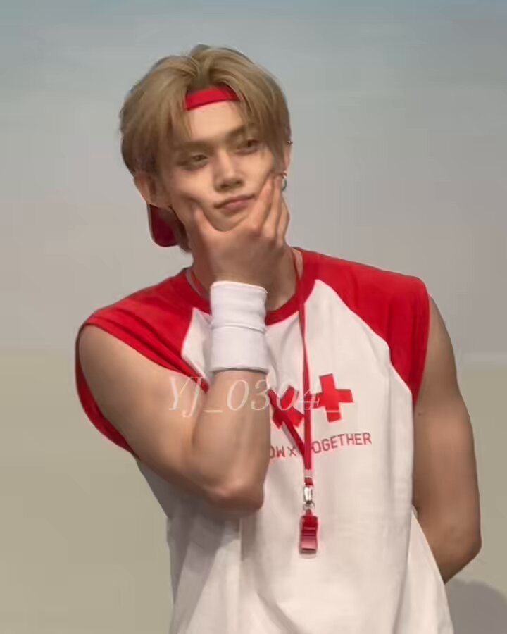 ヨンジュンです GlxOcsgaMAAdYK4.jpg