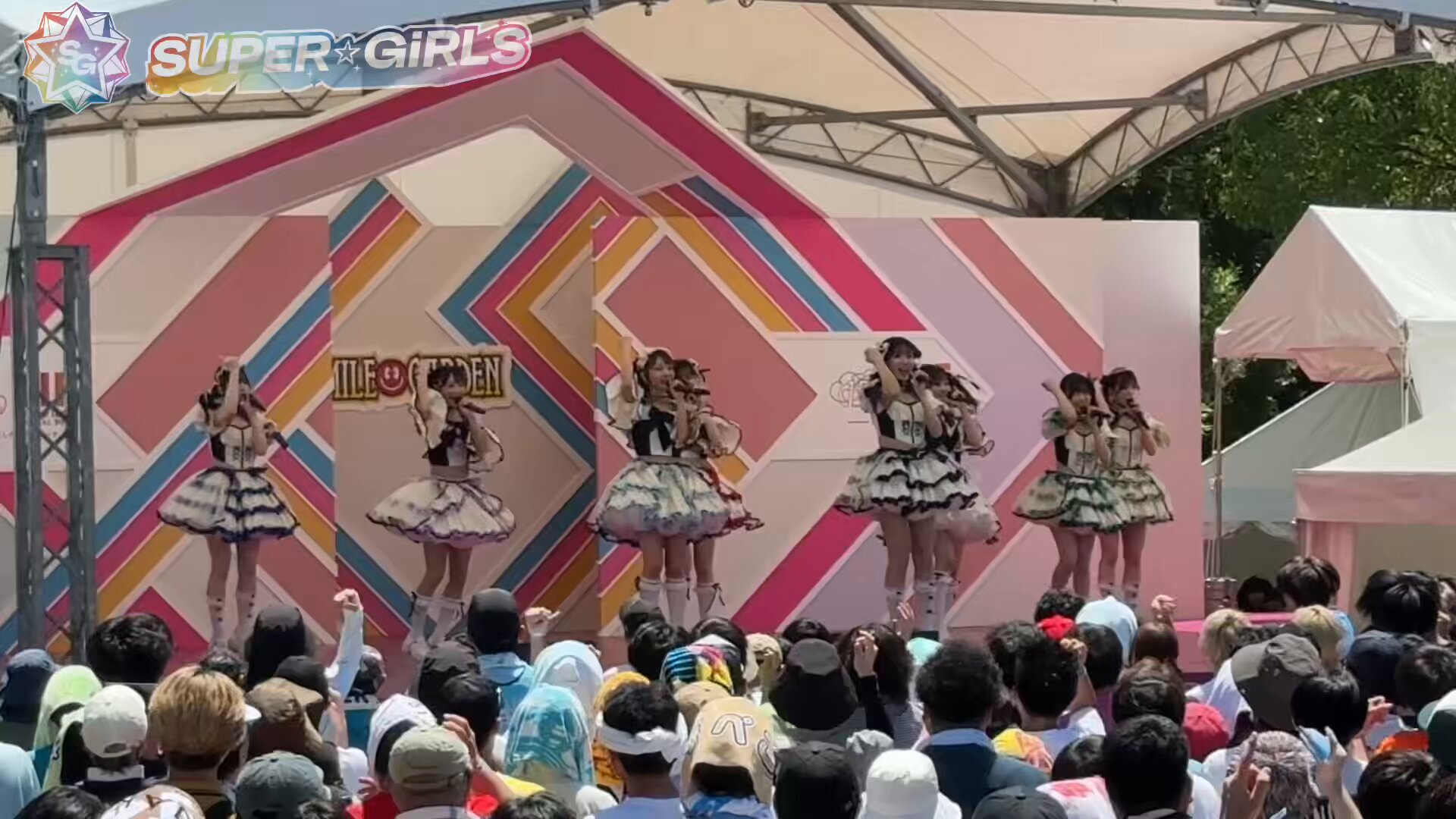 クリスマス♡ガールズ カントリー・ガールズ FCイベント 2016 DVD 新品 Yahoo!オークション -「カントリーガールズ dvd イベント」の