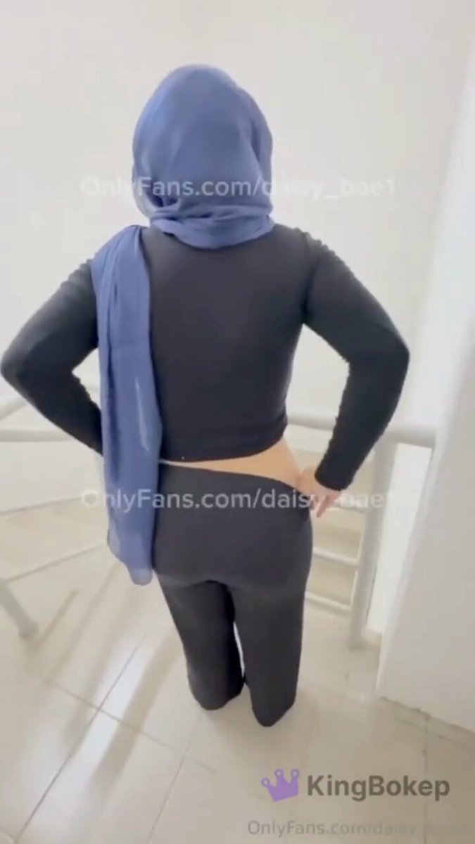 NGOKOP KONTOL PACAR DI TANGGA DARURAT