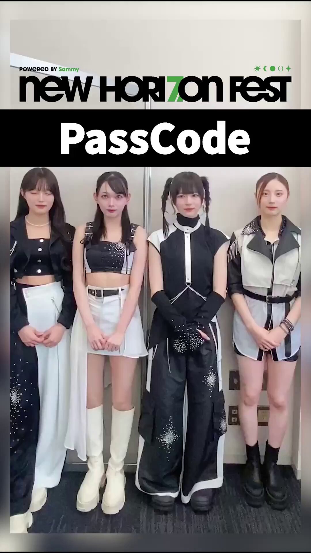NAO サイン入りポラロイド&クリスマスカード　passcode 浅倉大介 クリスマスカード サイン付き - メルカリ