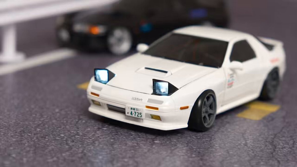 【hiro】Mini-Z マシンスタンド　Aタイプ 10個　まとめ sddefault.jpg