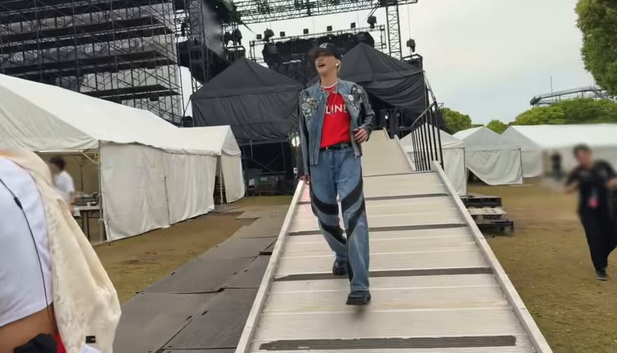 ごぶごぶフェス　JO1 白岩瑠姫 JO1 白岩瑠姫 ごぶごぶフェス かまぼこ板キーホルダー - メルカリ
