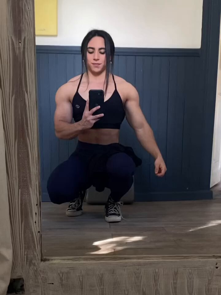 Emt2XRM6opwFZ98_.jpg