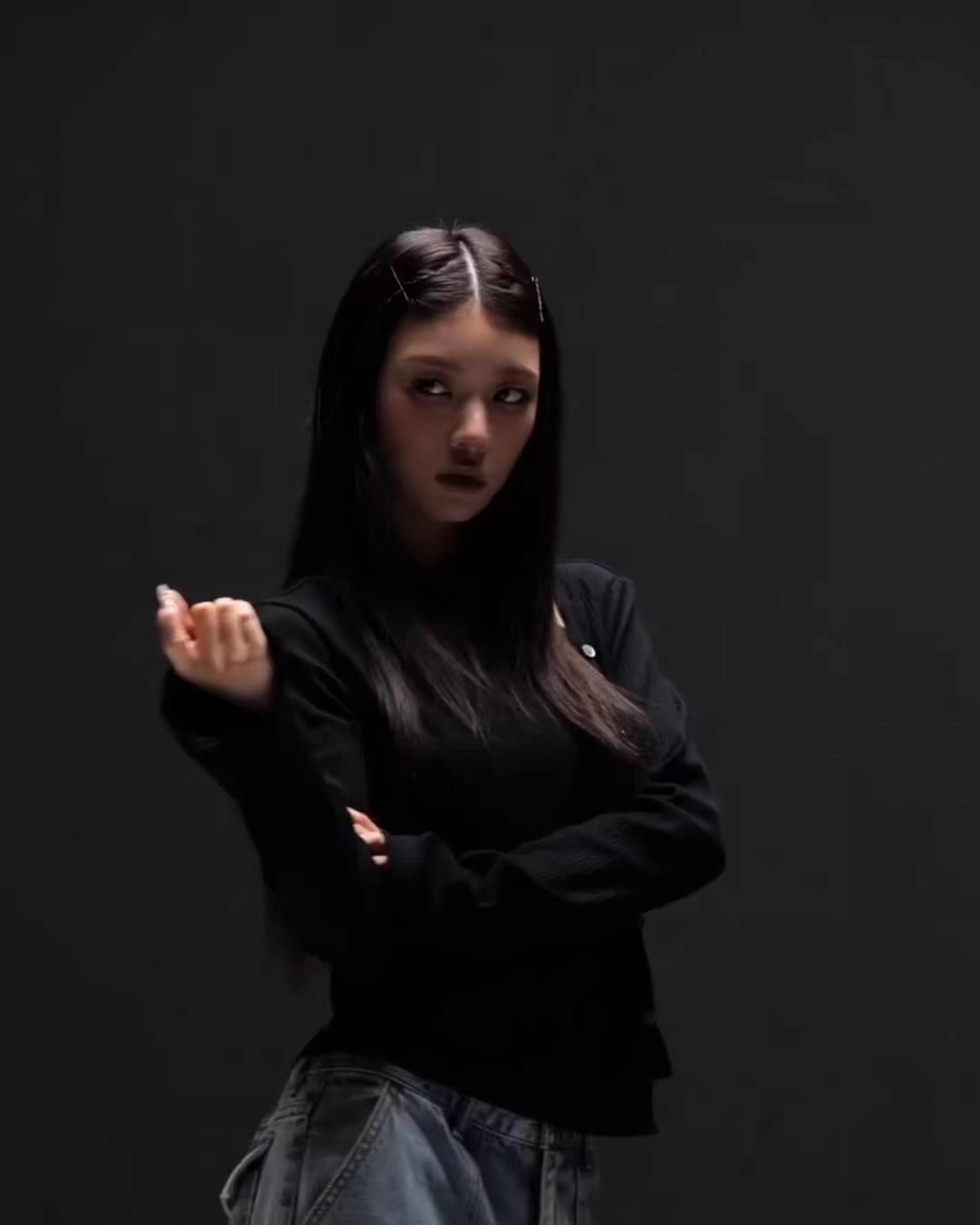 ILLIT オフラインイベント モカ 와카나 on X: 