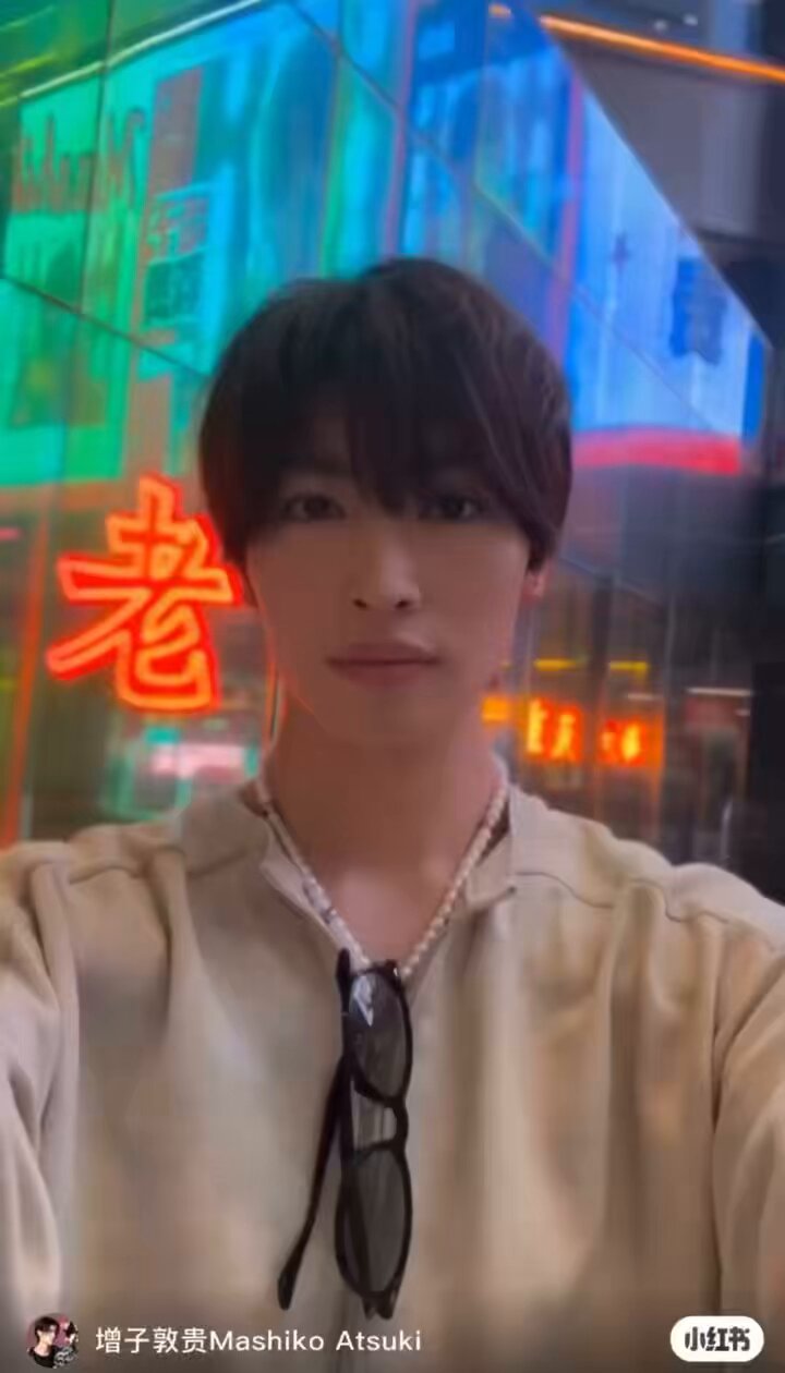 あっこさん 本日発売のJUNON5月号のアザーカットです！ 是非お手に取って