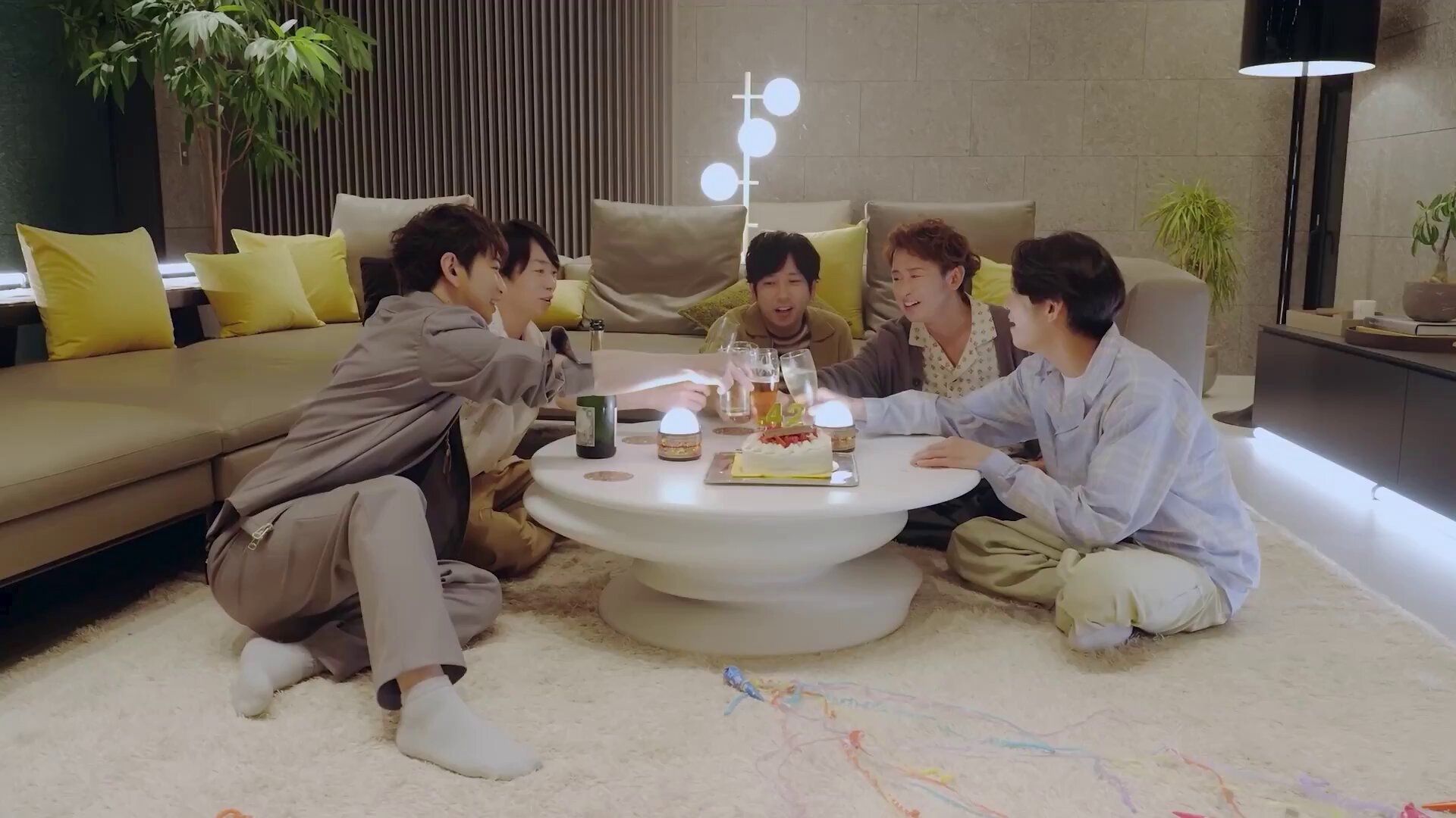 嵐 - ✩.*˚れい君✩.*˚ ARASHI - Face Down : Reborn [Official Lyric Video] - YouTube