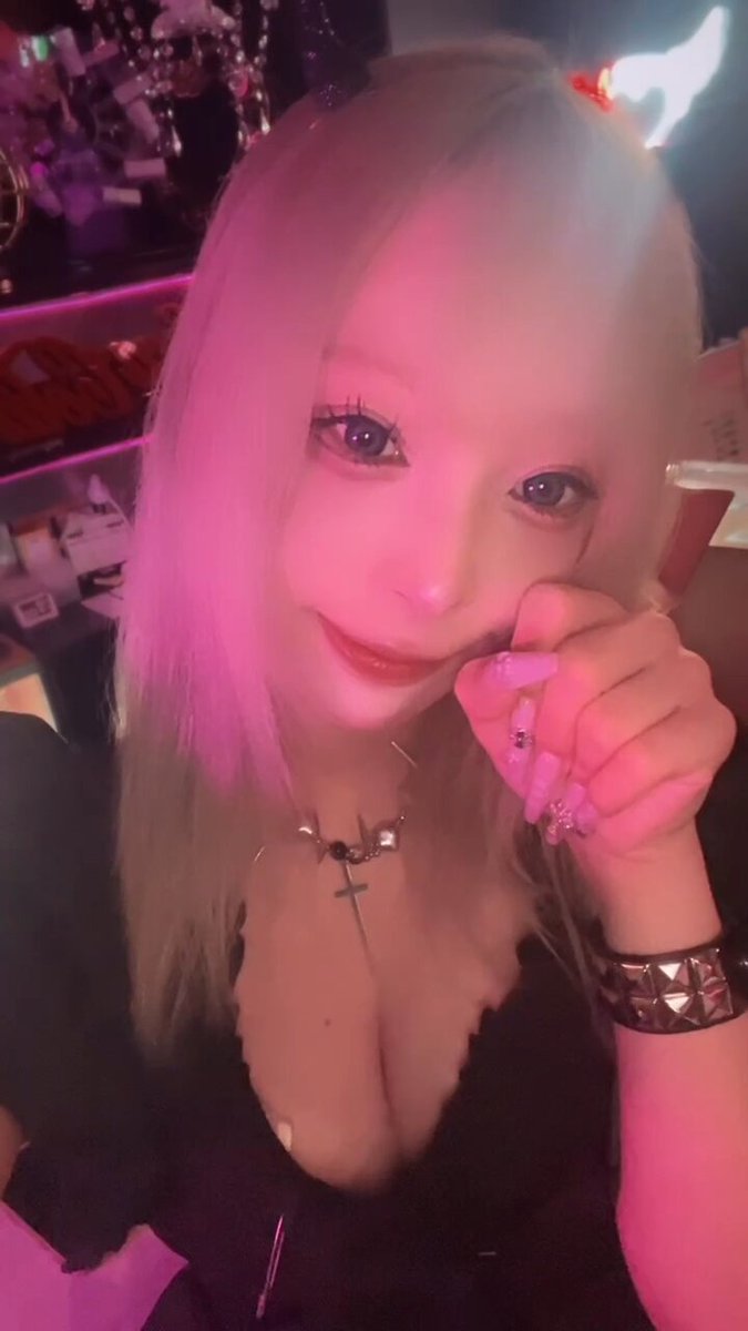 ゆにゃん様♡ありがとうございます♡ さいにゃん🍑1日目西け-33b✨てくてくっ！2巻発売中 on X: 
