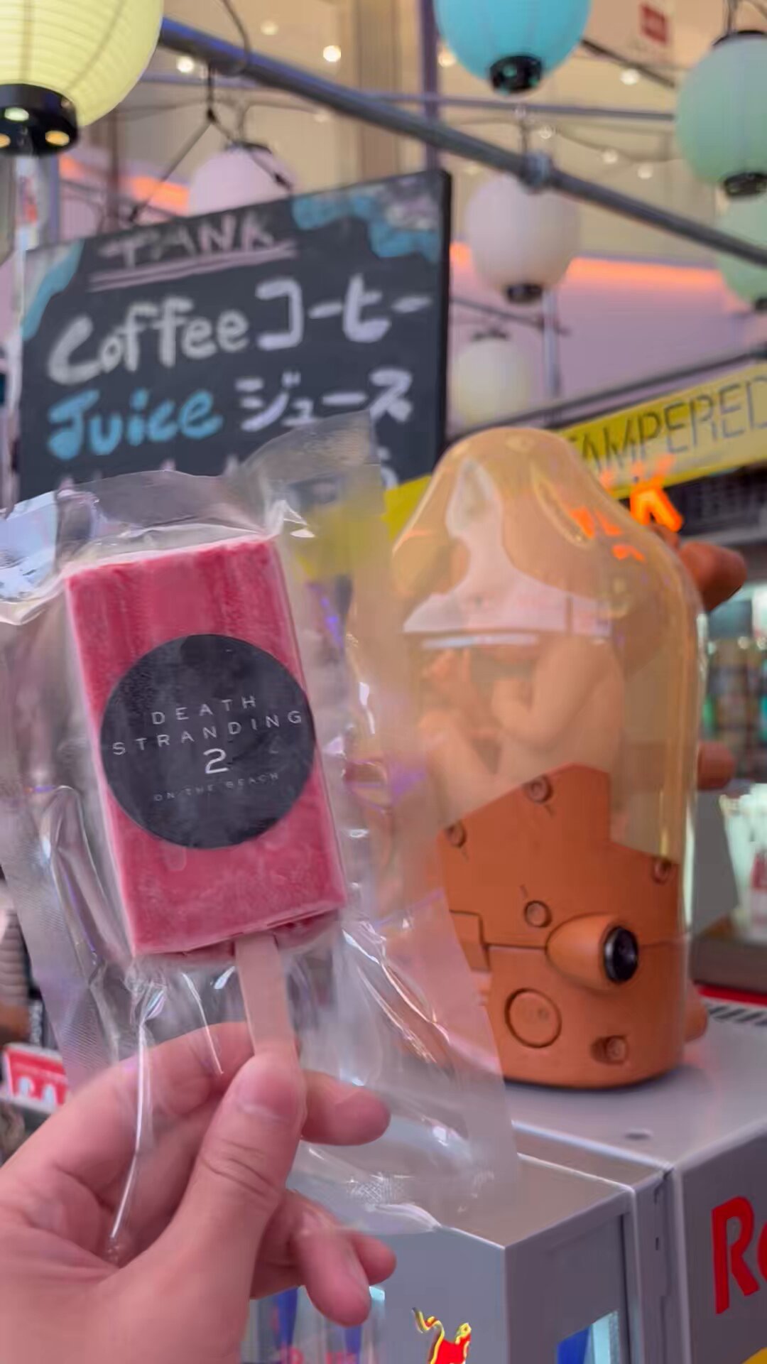 デスストランディング2 コラボカフェ ランチョンマット ステッカー 箱型ポップ DEATH STRANDING 2』コラボレーションメニュー 提供決定