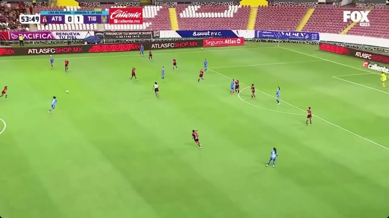 Solo tuvo que empujarla Hermoso para el segundo...