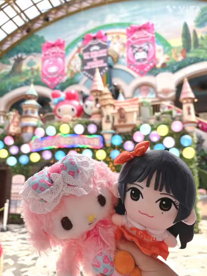 【希少】サンリオピューロランドぬいぐるみ 夢をかなえた女性 エリザベス1世 1033010370466038_02_3660.jpeg
