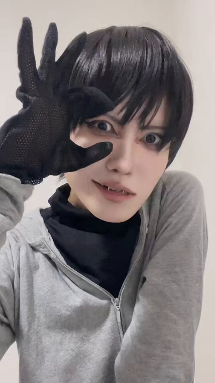 GANTZ 西丈一郎 公式Xガン コスプレ セット 7289069_740.jpg