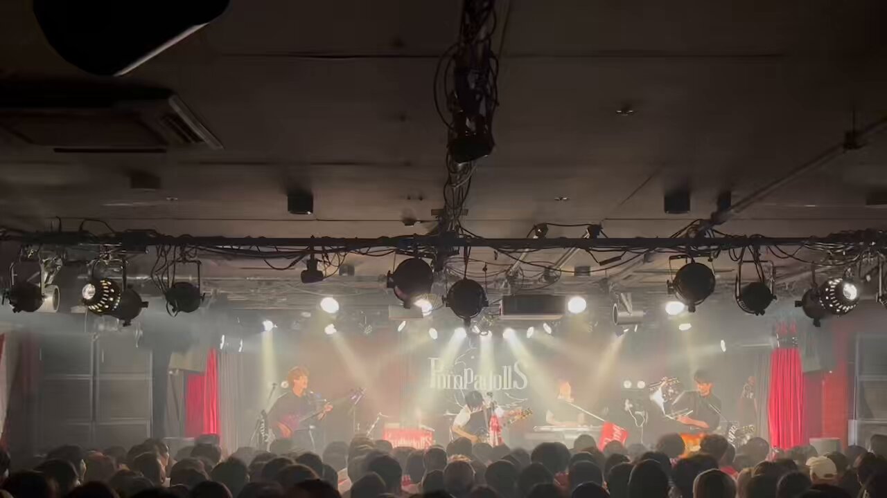 the1975 リトグラフ　大阪会場限定 the1975 リトグラフ 大阪会場限定 - メルカリ