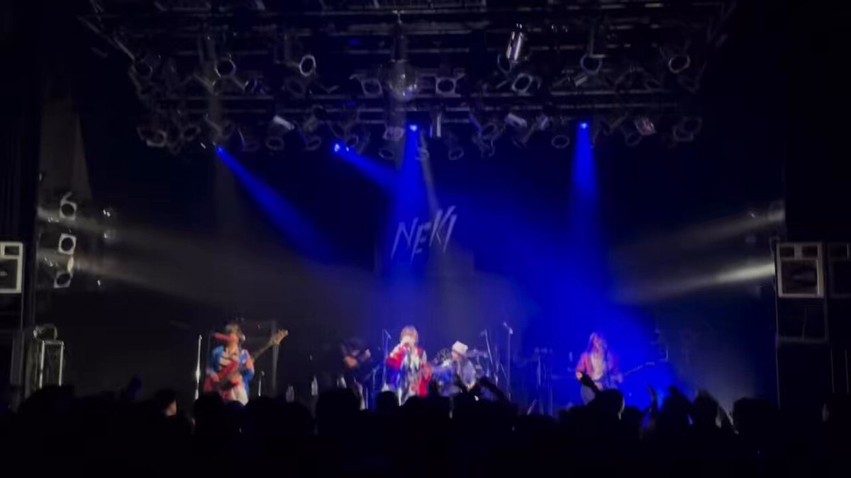 Live media image